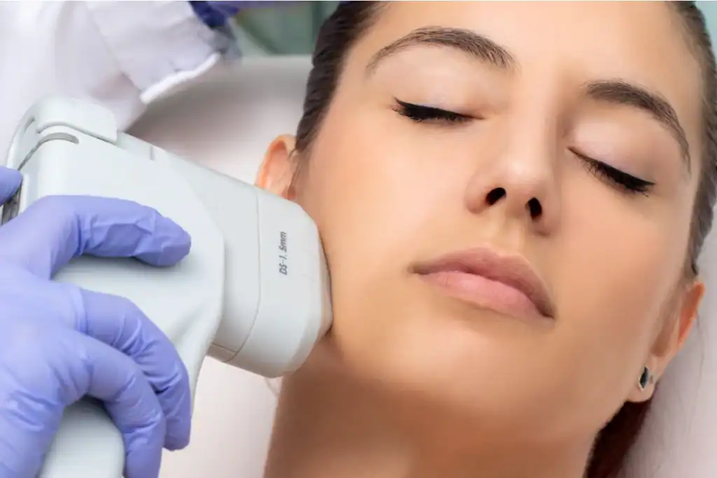 Discover the Perfect Duo: Morpheus8 and HIFU 2 Image of Morpheus8 And HIFU Combined with Lipo 360 Birmingham